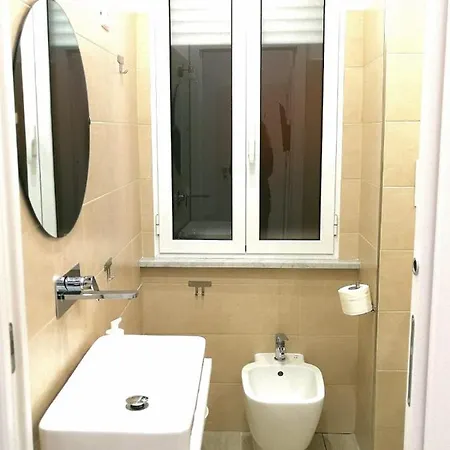 Lombardi Luxury Неаполь