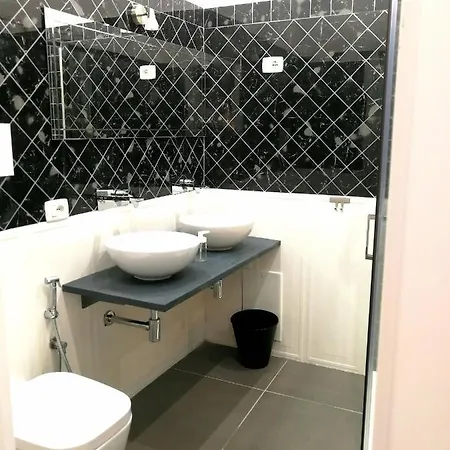 Lombardi Luxury Отель типа 
