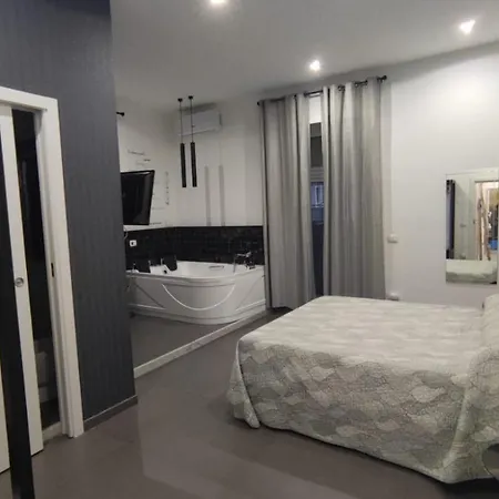 Lombardi Luxury Bed and Breakfast